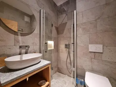 Ein Badezimmer in der Unterkunft Riverside 1st Floor South