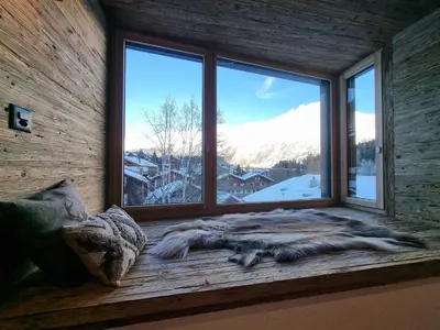 Ein allgemeiner Bergblick oder ein Berglick von der Ferienwohnung aus