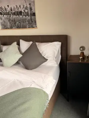 Ein Bett oder Betten in einem Zimmer der Unterkunft Eva's Seeblick
