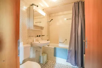 Ein Badezimmer in der Unterkunft Chalet Lieke Parterre