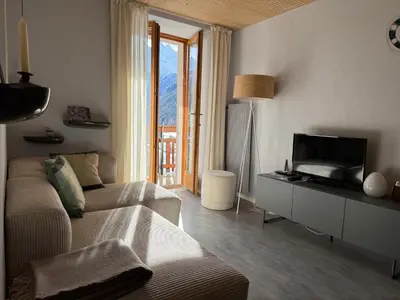 TV/Unterhaltungsangebot in der Unterkunft Renovierte Wohnung mit Ausblick für 1-2 Personen