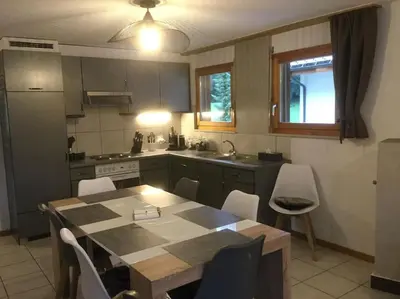 Küche/Küchenzeile in der Unterkunft Magnifique appartement de montagne