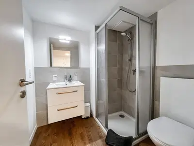 Ein Badezimmer in der Unterkunft Mountain Retreat Studio: Idyllische Ferienwohnung in Saas-Fee